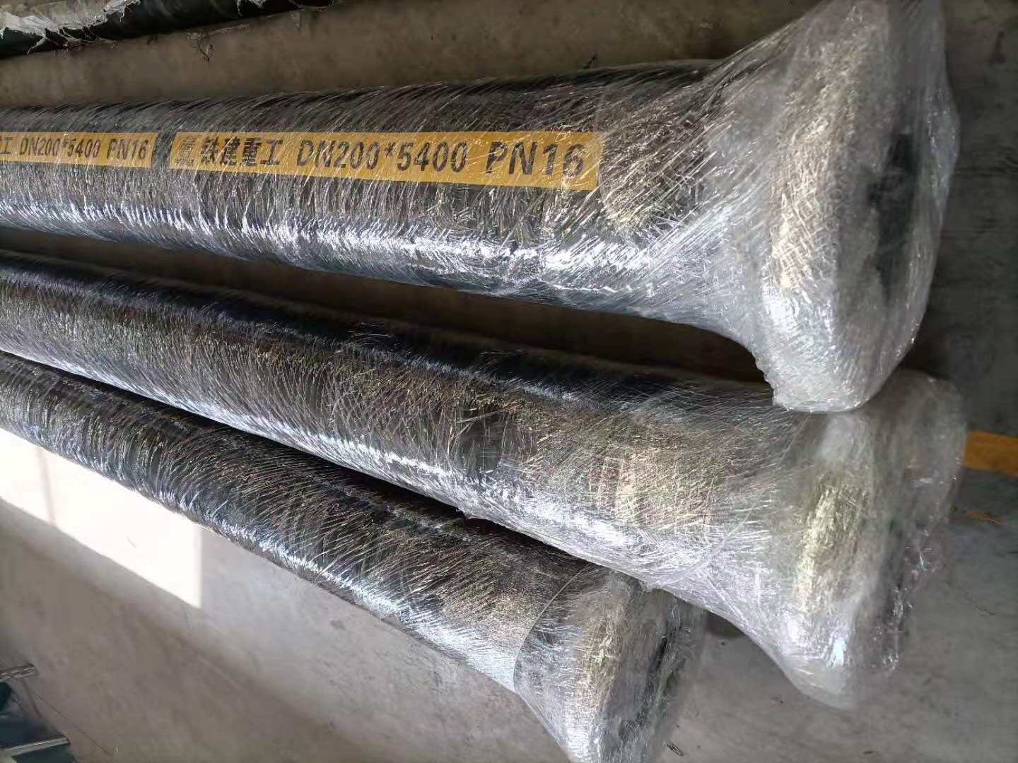 ID8in hose with flange.jpg