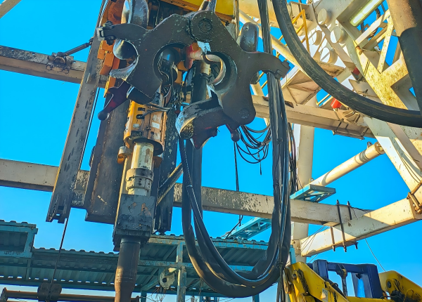 柔性连接的核心：为何节流压井管汇必须选择API 16C认证产品